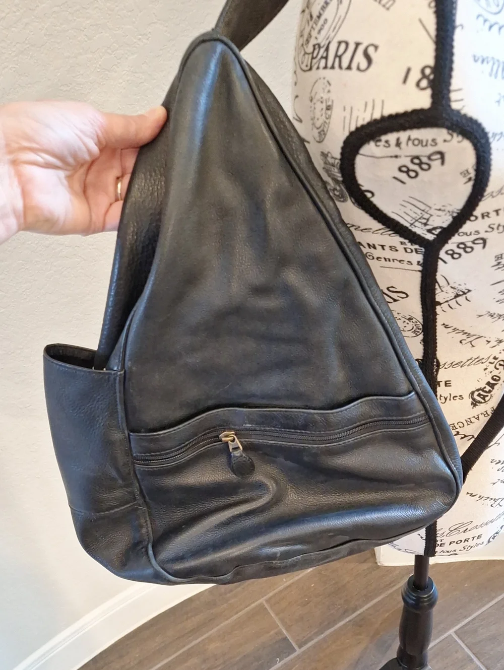 Vintage CP LL Bean x Ameribag Black Leather Healthy Sling Bag